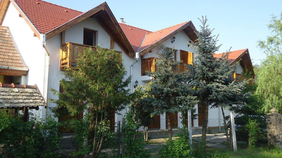 Bed and Breakfast Felso Fogado Felsotold Екстер'єр фото